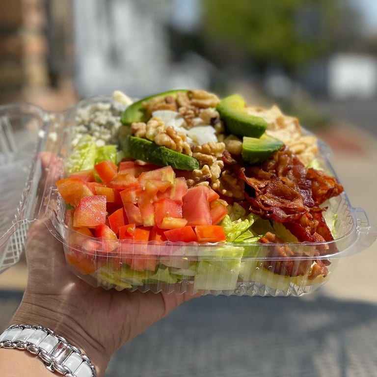 Convenient Takeout and Delivery